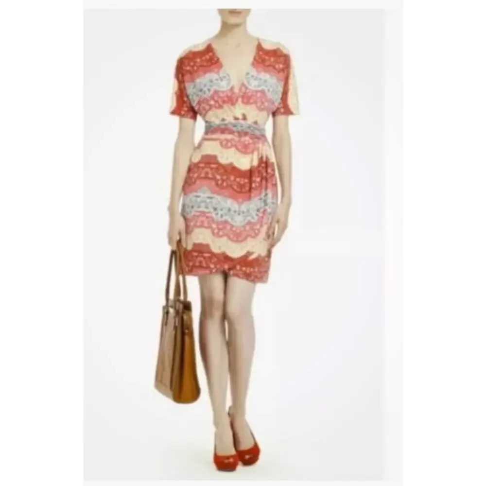 BCBG MAXAZRIA Wrap Dress Tereza Boho Art sz S Red White Yellow Medallion Print - Picture 16 of 16